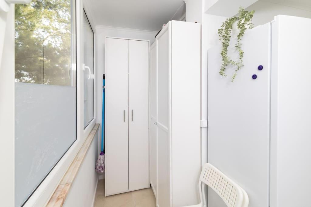 Modern 3 Bedroom Flat In Lisabona Exterior foto