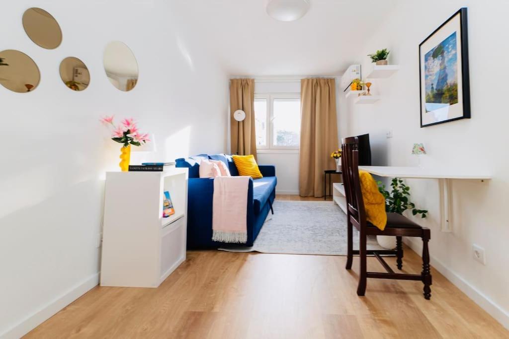 Modern 3 Bedroom Flat In Lisabona Exterior foto