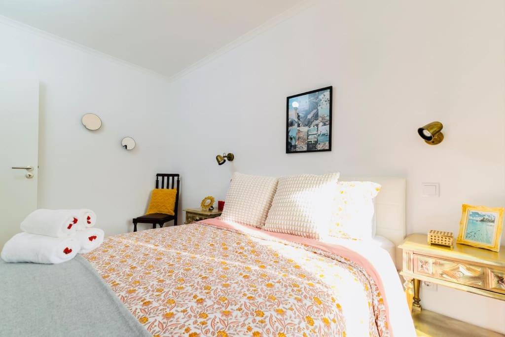 Modern 3 Bedroom Flat In Lisabona Exterior foto
